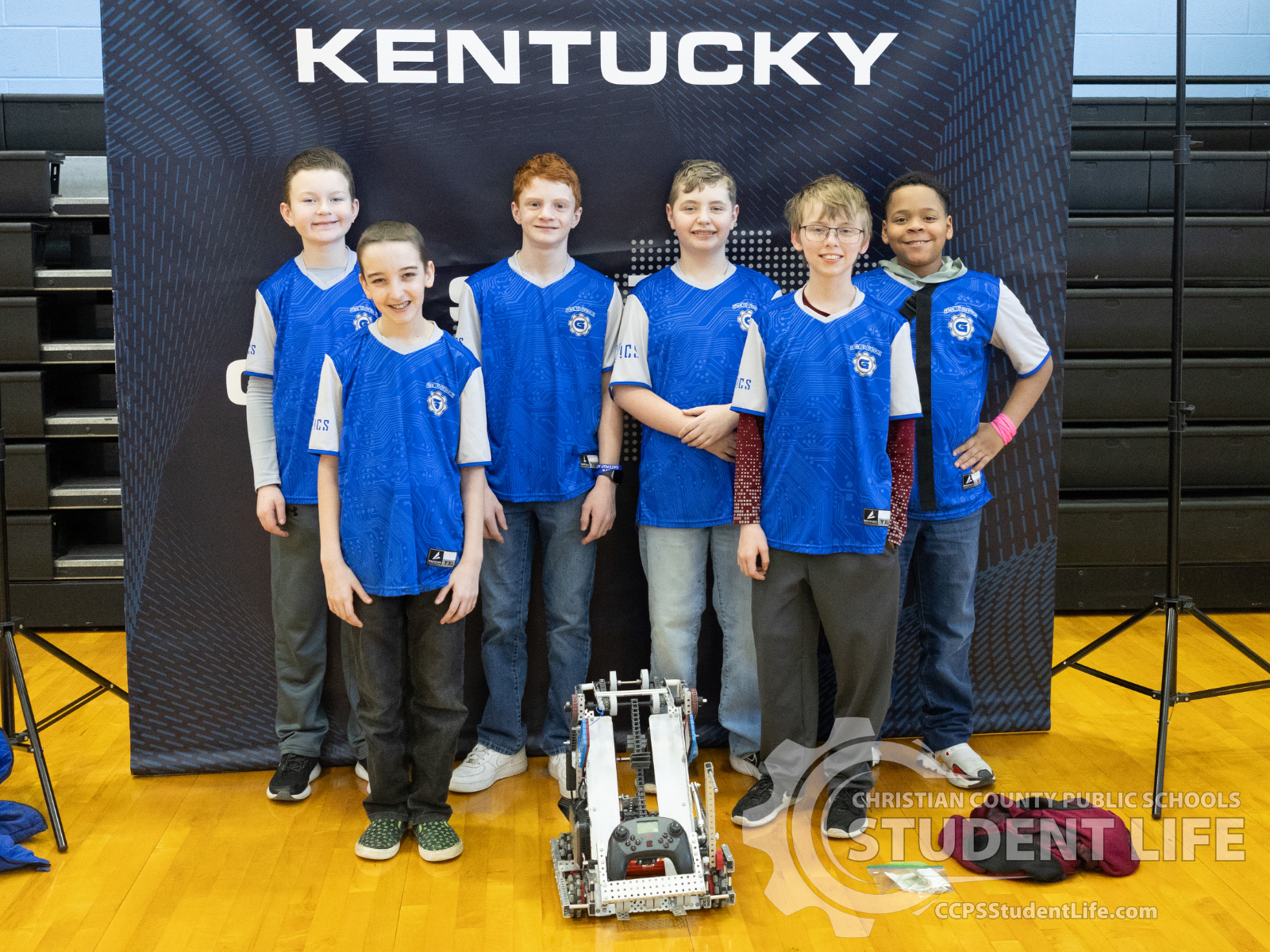 Gateway VEX Robotics Middle School Team has strong showing at State Championship Gateway VEX Robotics Middle School Team has strong showing at State Championship