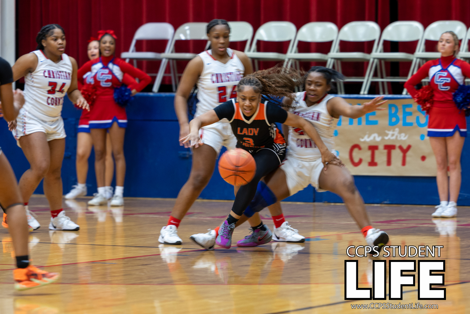Lady Colonels take down the Lady Tigers in District Showdown