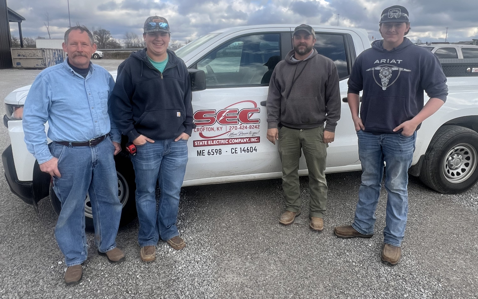 Talan Ezell and Hunter Gray Gain Hands-On Experience at State Electric Talan Ezell and Hunter Gray Gain Hands-On Experience at State Electric