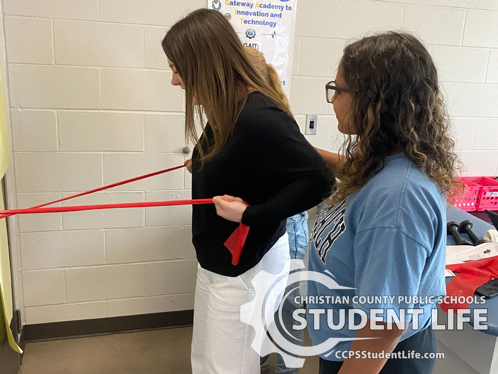 Gateway Sports Medicine Scholars Get Hands-On with Real-World Learning