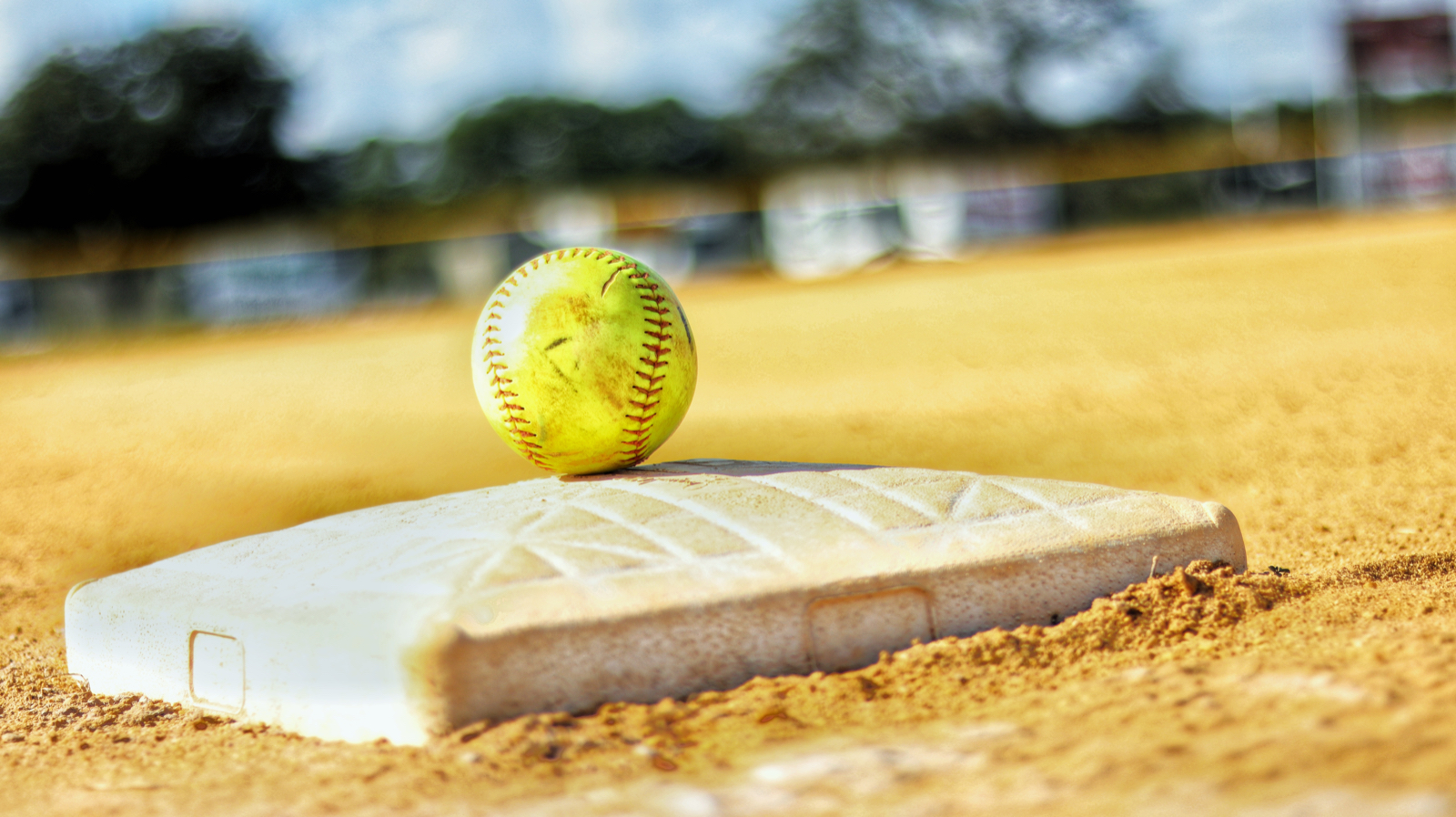 Lady Colonels Battle Back in Hard-Fought Matchup with Madisonville-North Hopkins Lady Colonels Battle Back in Hard-Fought Matchup with Madisonville-North Hopkins