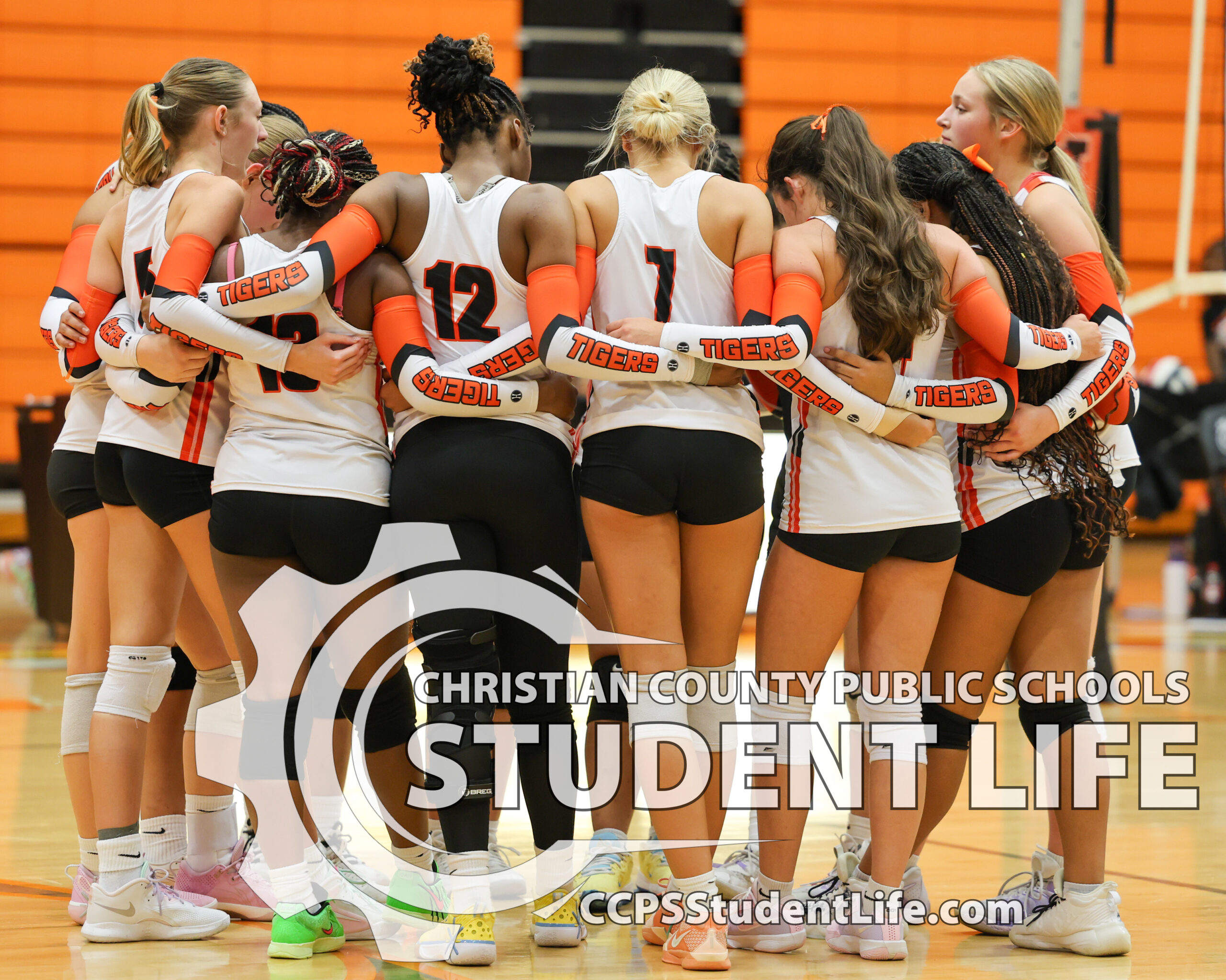 Photos: HHS Volleyball vs. Todd Central – August 28th 2025