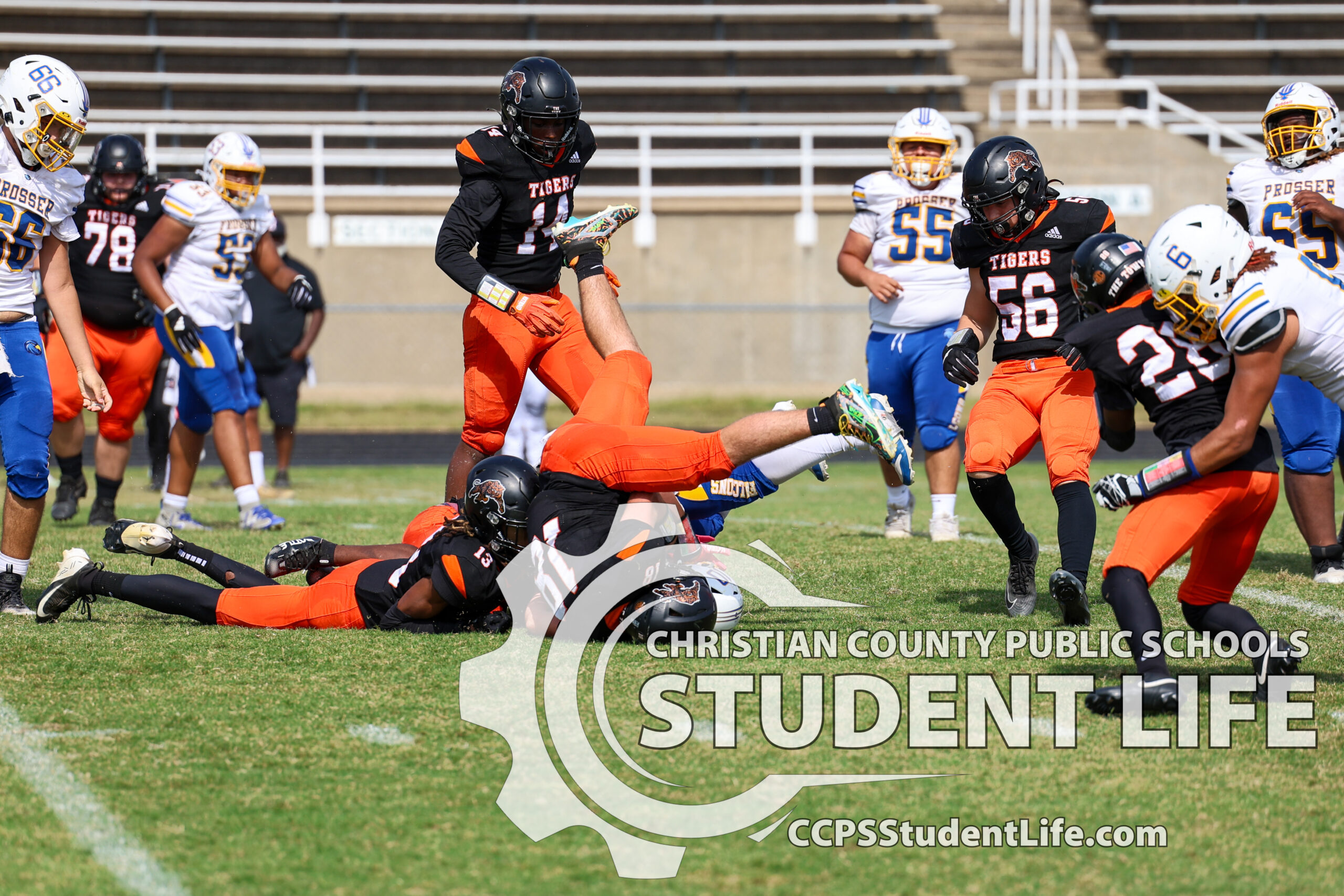Hopkinsville Tigers Dominate Prosser with 55-0 Shutout